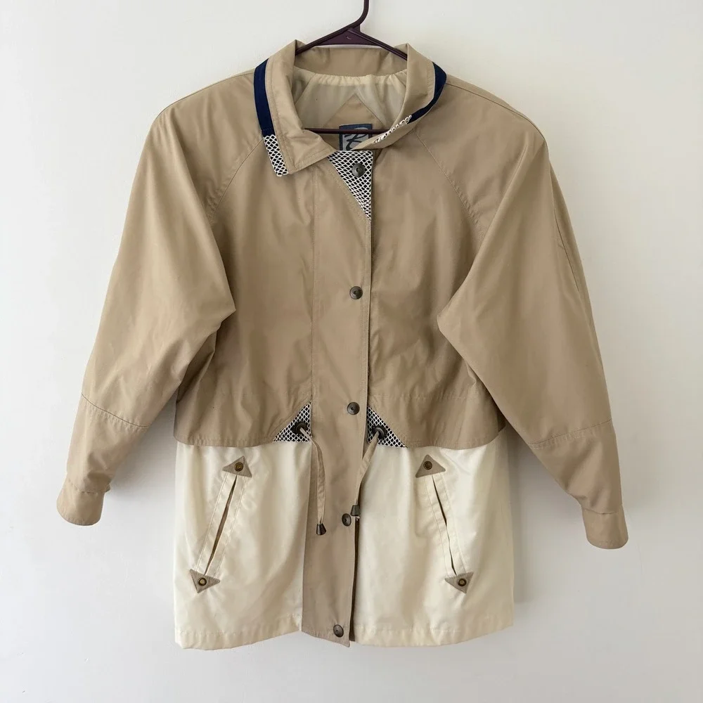 Vintage Womens Two Tone Utility Barn Jacket‎ Size M Tan Cream Drawstring 90s